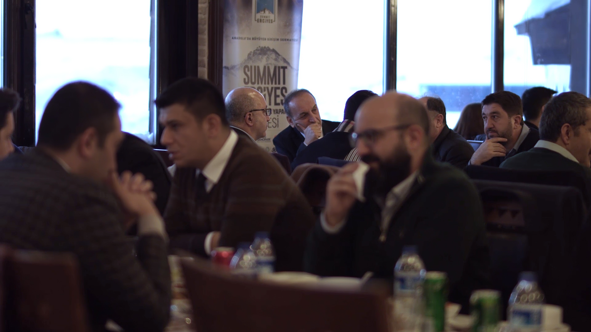 <p>Melek Yatırımcılığa<br />
Zirvede Başlayın</p>
